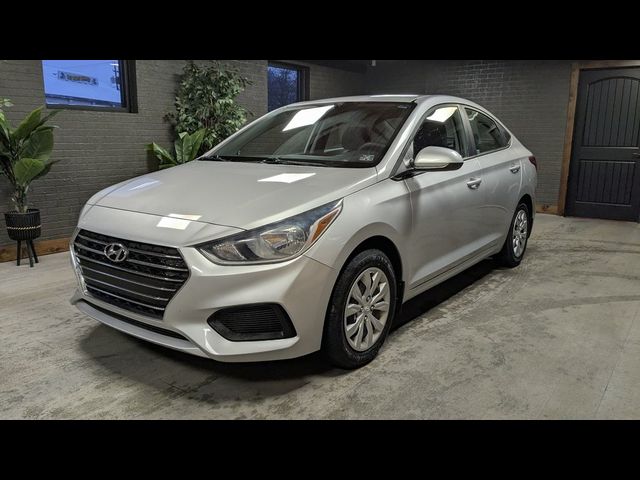 2020 Hyundai Accent SE