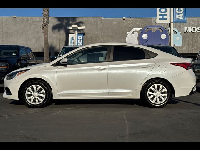 2020 Hyundai Accent SE