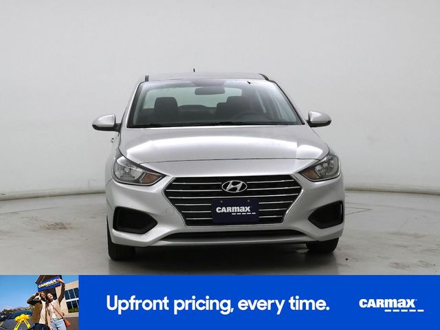 2020 Hyundai Accent SE