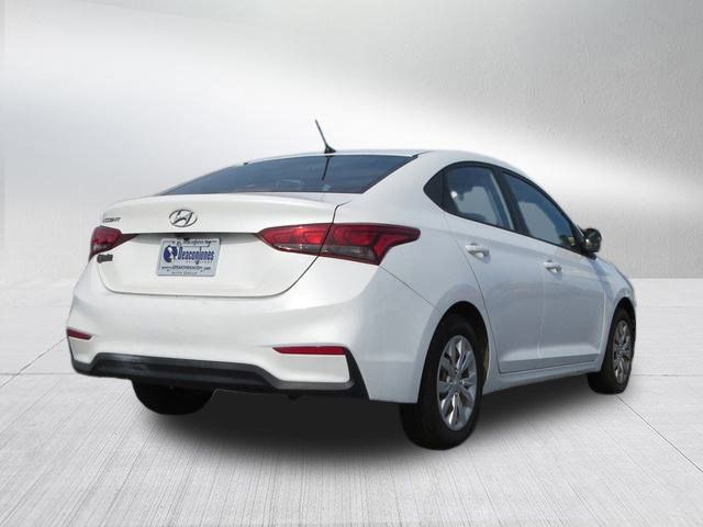 2020 Hyundai Accent SE