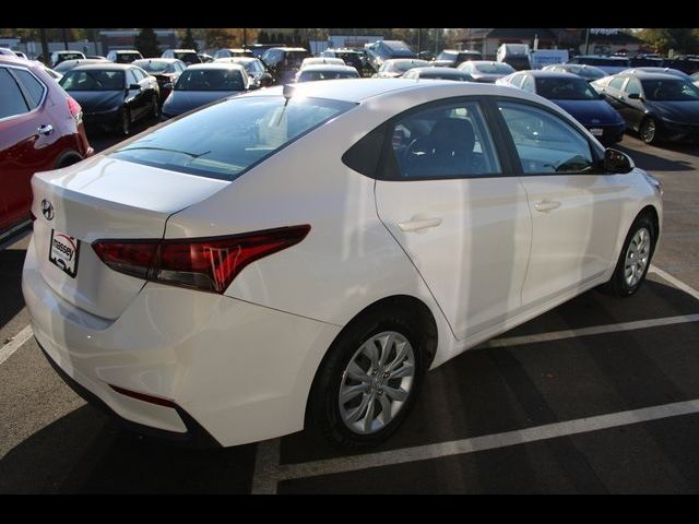 2020 Hyundai Accent SE