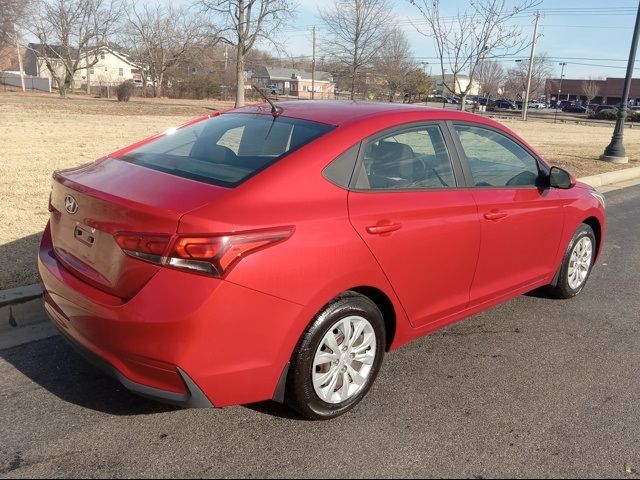 2020 Hyundai Accent SE