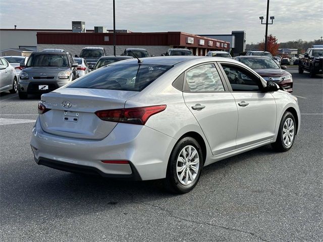 2020 Hyundai Accent SE