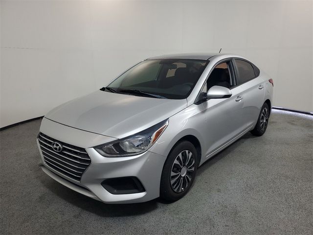 2020 Hyundai Accent SE