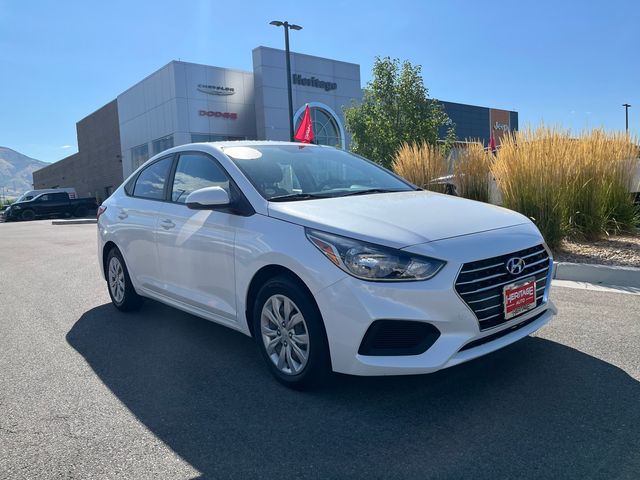 2020 Hyundai Accent SE