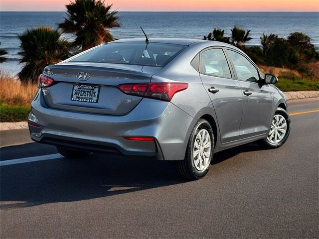 2020 Hyundai Accent SE