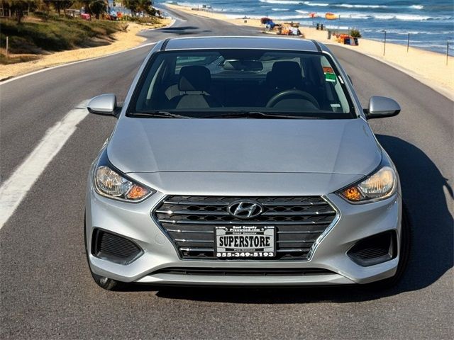 2020 Hyundai Accent SE