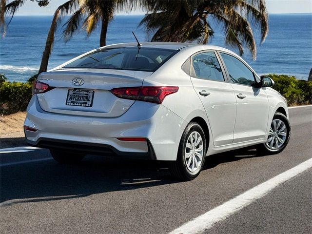 2020 Hyundai Accent SE