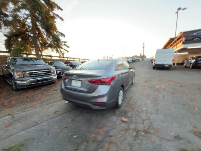 2020 Hyundai Accent SE