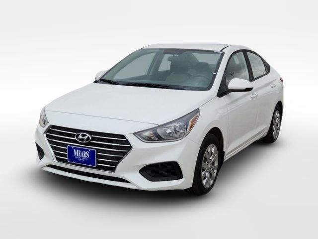 2020 Hyundai Accent SE