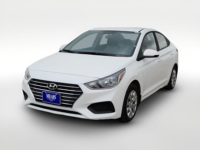 2020 Hyundai Accent SE