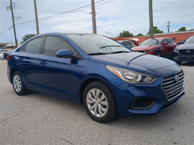 2020 Hyundai Accent SE