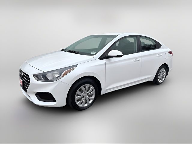 2020 Hyundai Accent SE