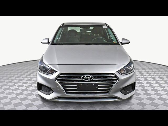 2020 Hyundai Accent SE