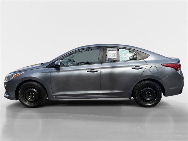 2020 Hyundai Accent SE