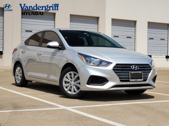 2020 Hyundai Accent SE