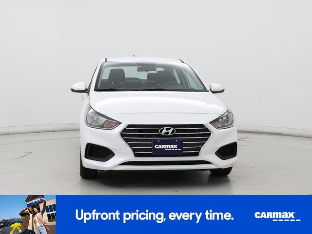 2020 Hyundai Accent SE