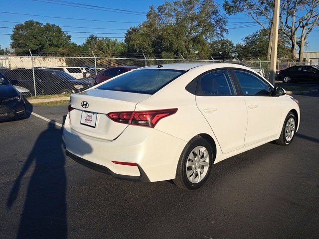 2020 Hyundai Accent SE