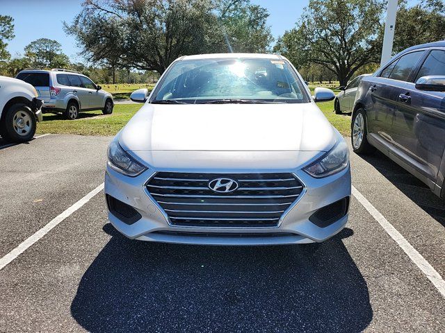 2020 Hyundai Accent SE