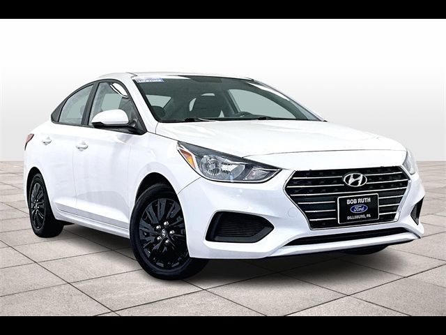 2020 Hyundai Accent SE