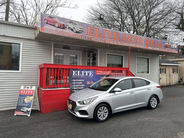 2020 Hyundai Accent SE
