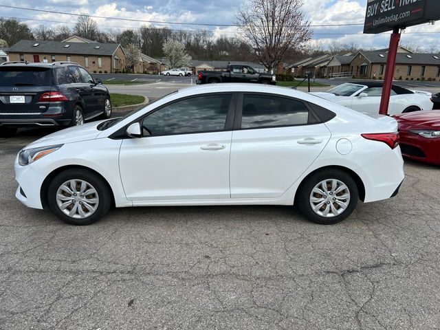 2020 Hyundai Accent SE