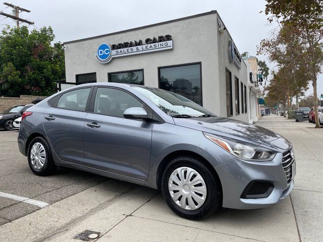 2020 Hyundai Accent SE