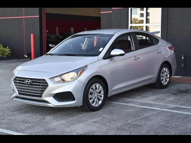 2020 Hyundai Accent SE