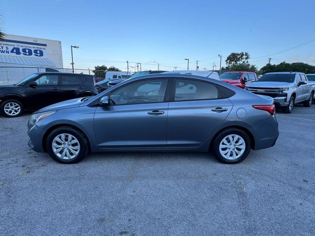 2020 Hyundai Accent SE