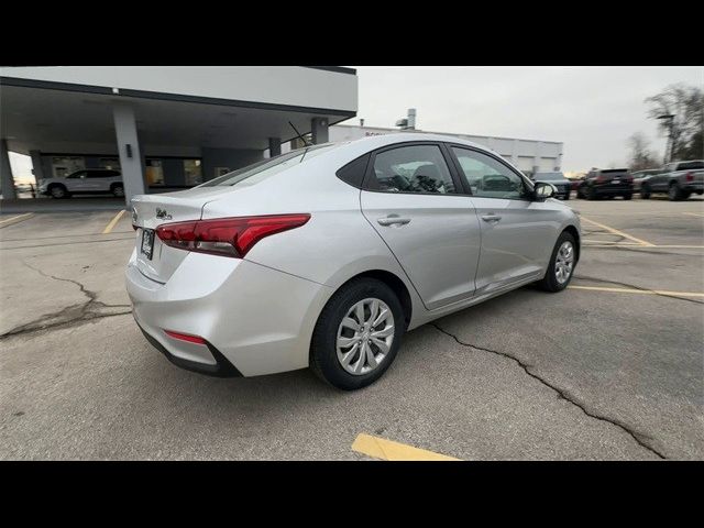 2020 Hyundai Accent SE