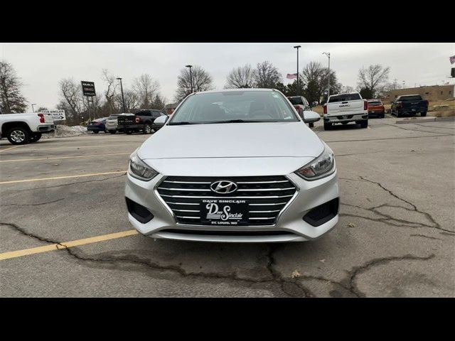 2020 Hyundai Accent SE