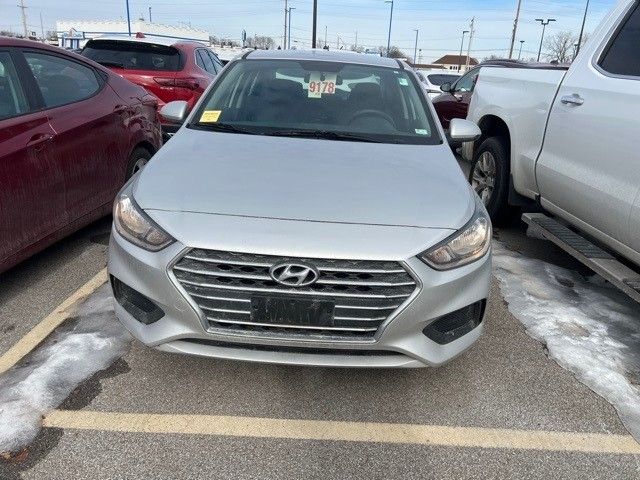 2020 Hyundai Accent SE