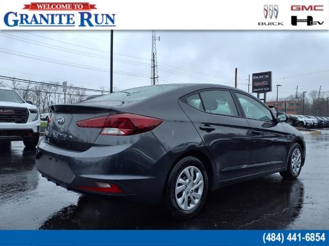 2020 Hyundai Elantra SE