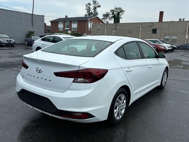 2020 Hyundai Elantra SE