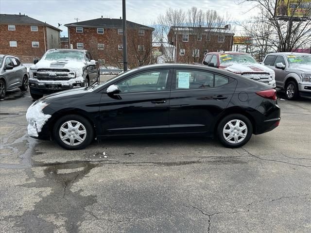 2020 Hyundai Elantra SE