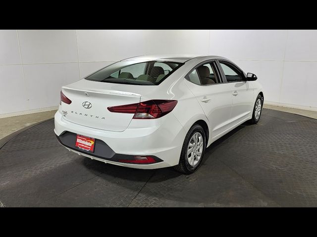 2020 Hyundai Elantra SE