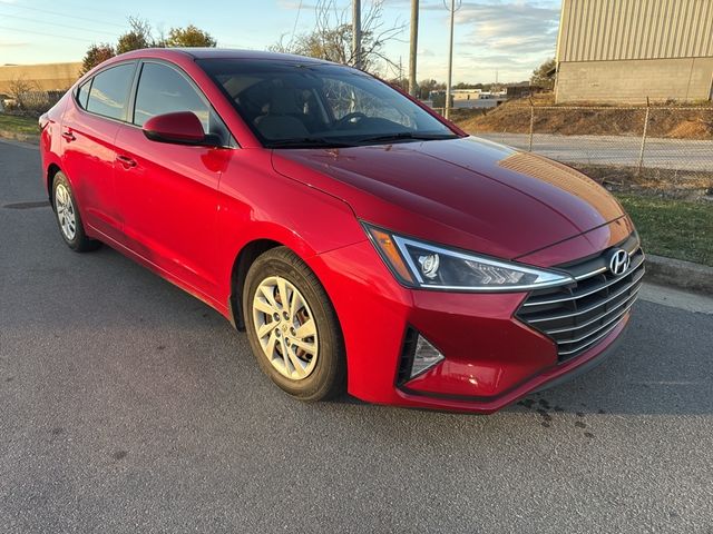 2020 Hyundai Elantra SE