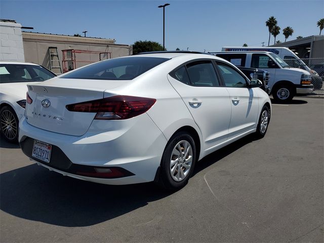 2020 Hyundai Elantra SE