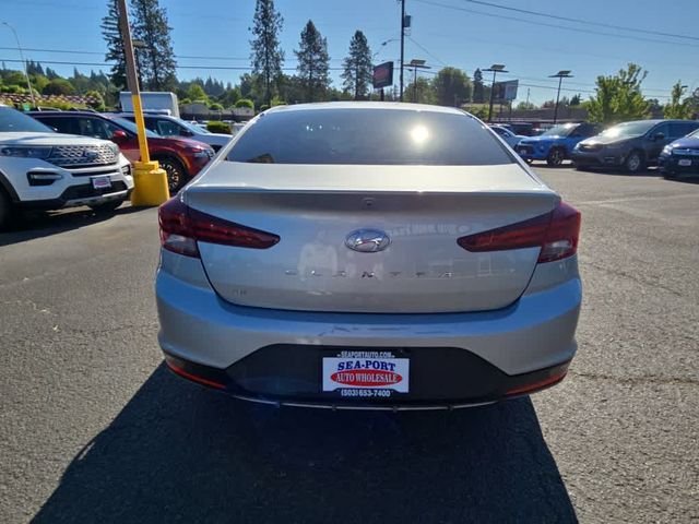 2020 Hyundai Elantra SE