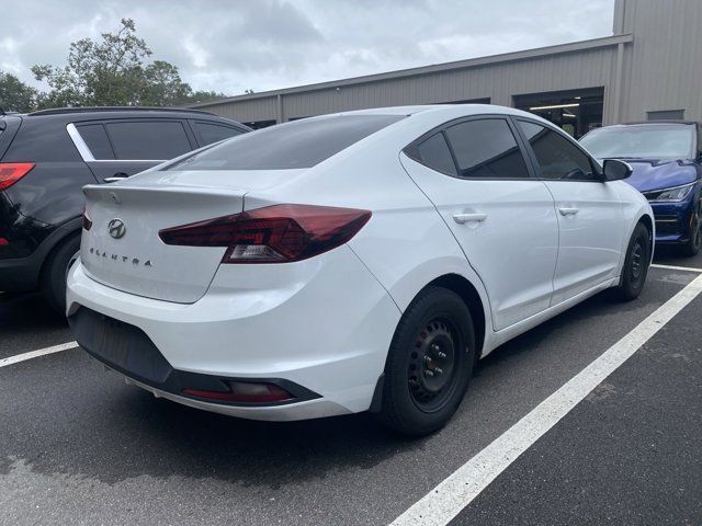 2020 Hyundai Elantra SE