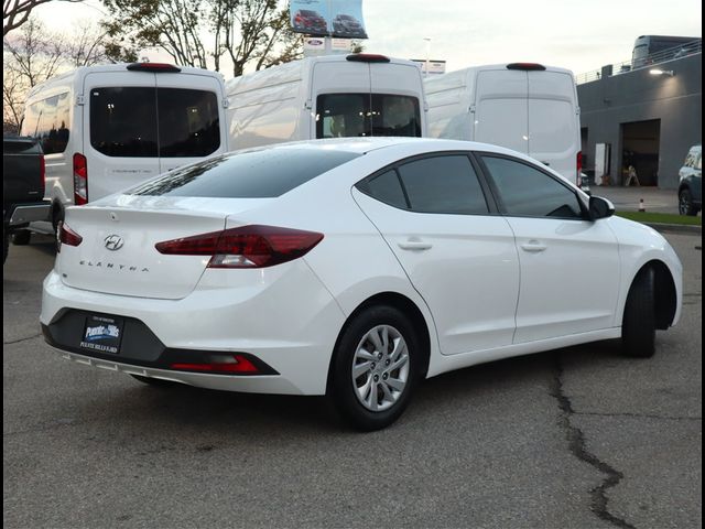 2020 Hyundai Elantra SE