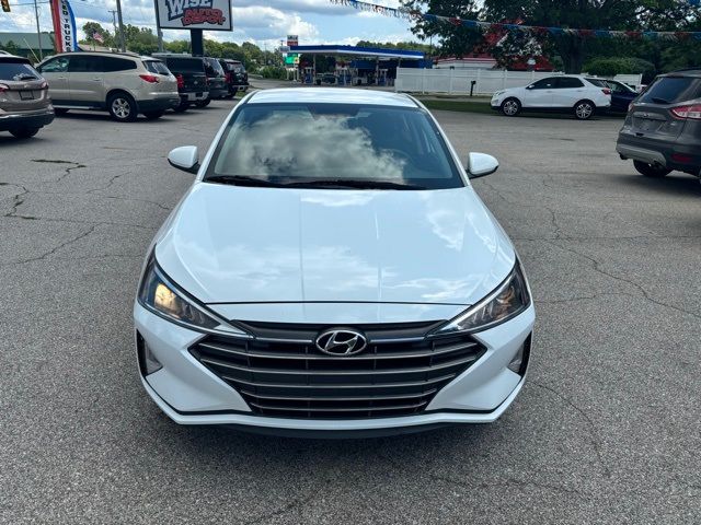 2020 Hyundai Elantra SE