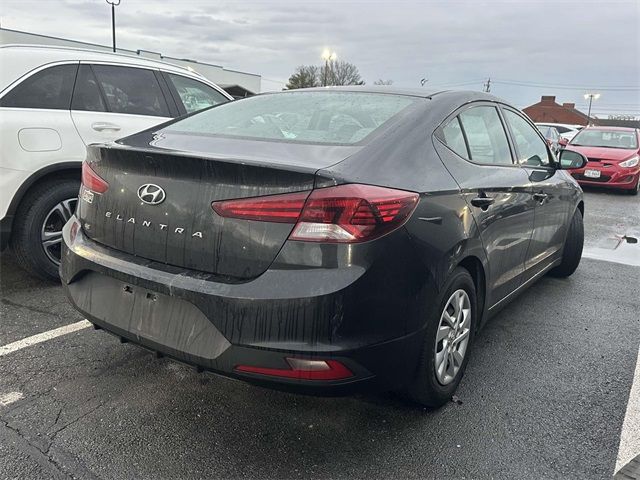 2020 Hyundai Elantra SE