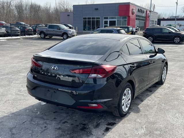 2020 Hyundai Elantra SE