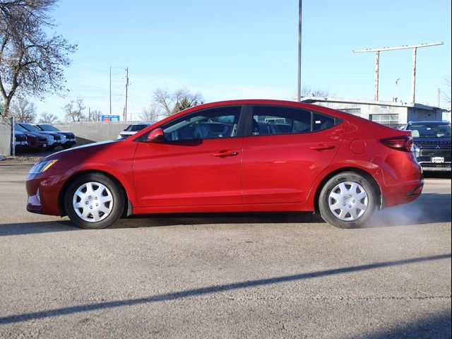 2020 Hyundai Elantra SE