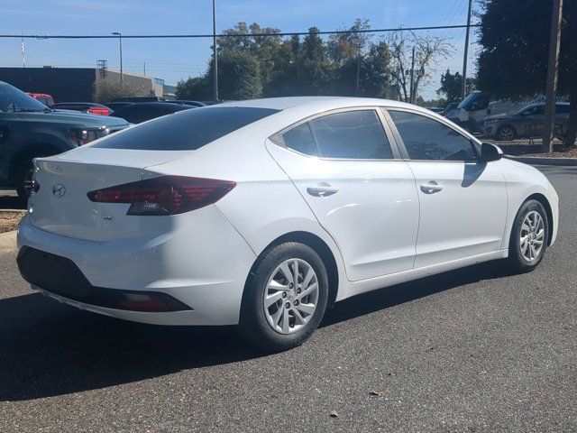 2020 Hyundai Elantra SE