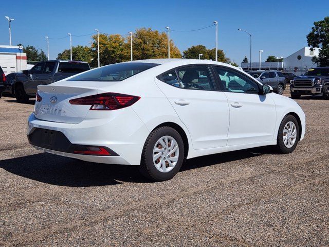 2020 Hyundai Elantra SE