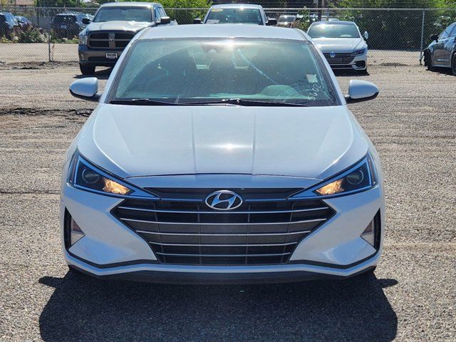 2020 Hyundai Elantra SE