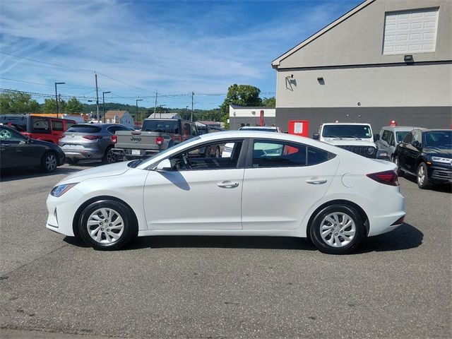 2020 Hyundai Elantra SE