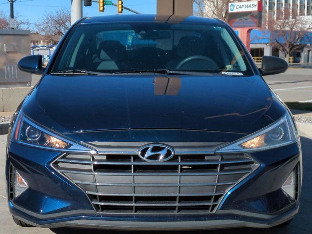 2020 Hyundai Elantra SE